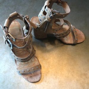 Dolce Vita Shoes - Dolce Vita Cork Heels 6.5 Dolce Vita Shoes - Dolce Vita Cork Heels 6.5